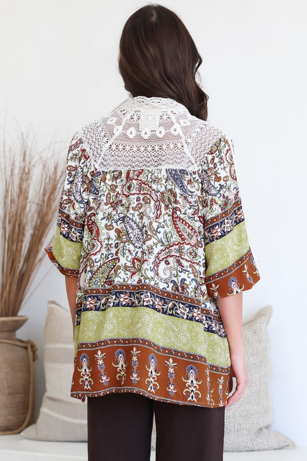 JAASE - Florence Blouse: Lace Detailed Button Down Relaxed Blouse in Oakie Print