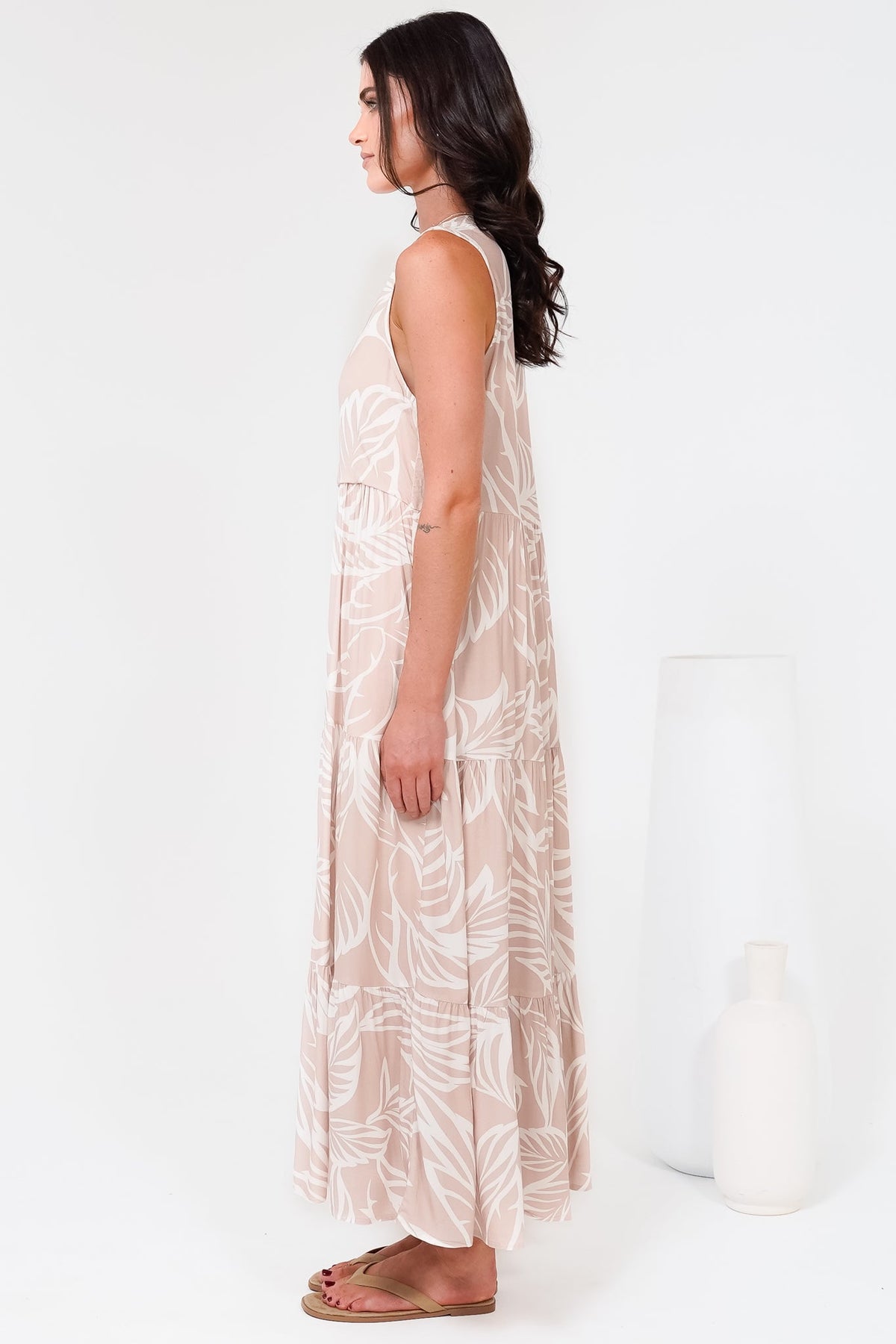 Acelle Midi Dress - Sleeveless Bermuda Collar Button Down Dress in Jeani Print Beige