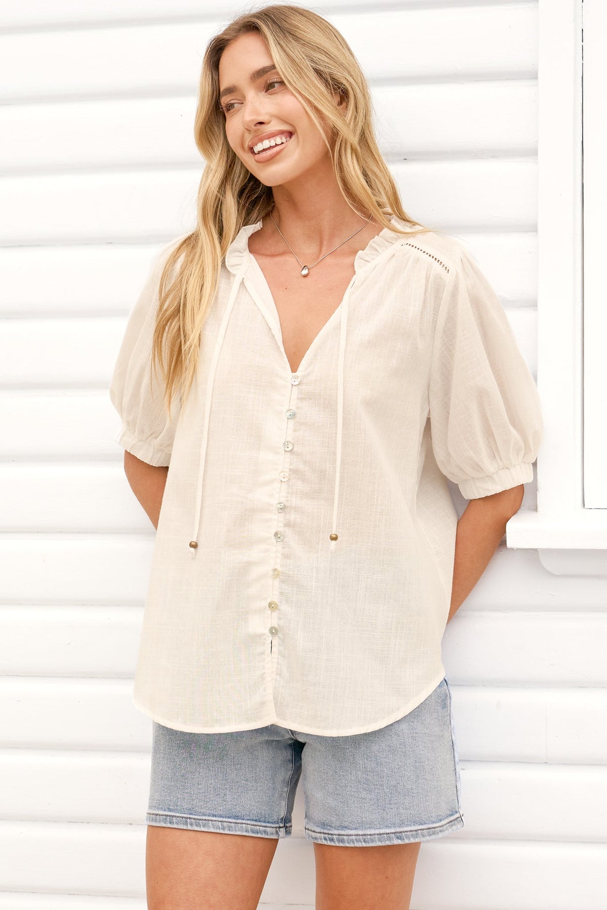 Alettie Blouse - Frill Collar Balloon Sleeve Button Down in White