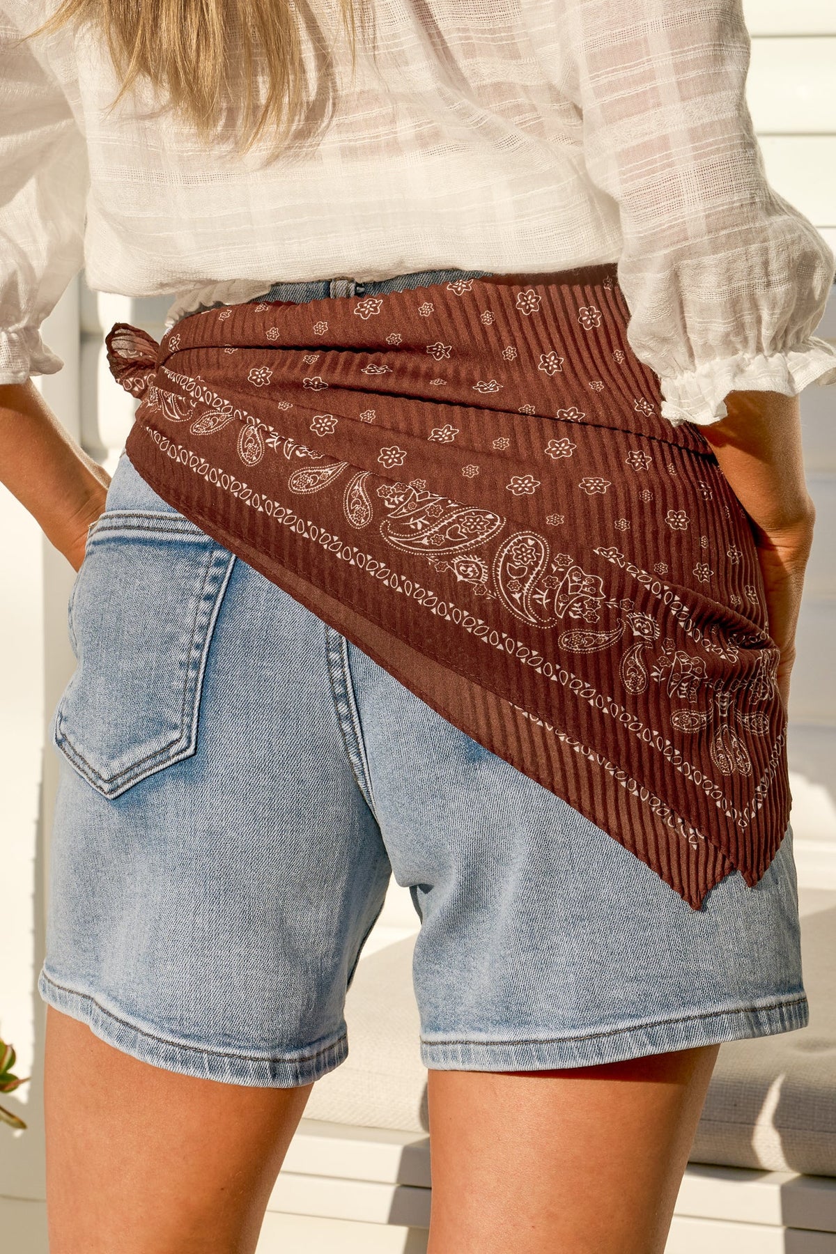 Chaser Headscarf - Chocolate