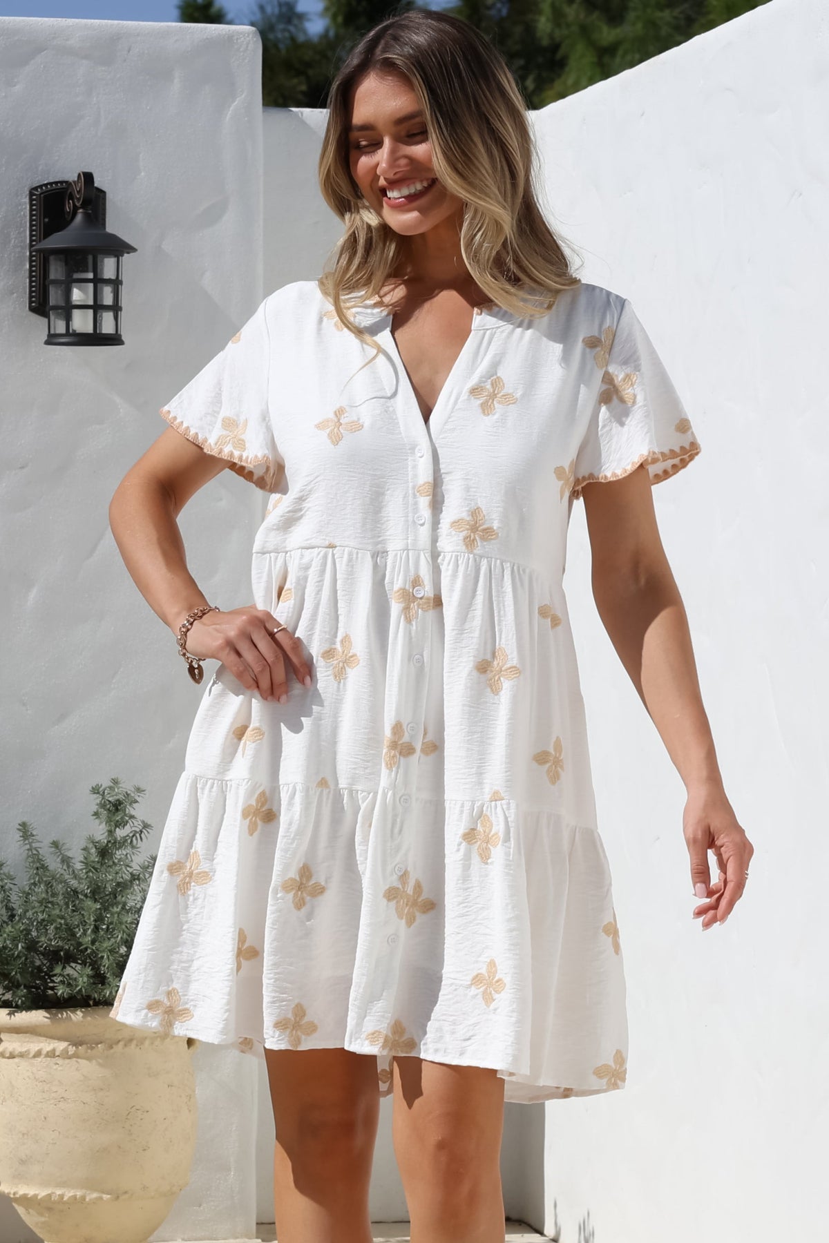 Wilma Mini Dress - Bermuda Collar Button Down Dress with Cap Sleeves in Gigi Print White